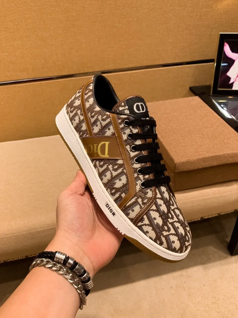 Men's shoes💰 380💰👍[Dior]🔝High-end brand of men's shoes official website 1:1 latest masterpiece: the upper is made of original Italian official website special technical cloth fabric with original comfortable and breathable lining➕original designated non-slip outsole🔥making walking more convenient and comfortable! An exclusive new model, a stunning work, a beautiful 1:1 replica [color] compared to the official quality! Create a fashionable personality to set off your uniqueness! A must-have for trendy men! 🔥, sizes: 38-44. color:.    3⃣️colors available🔥